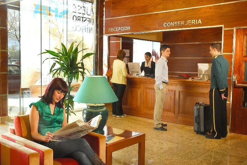 Senator Granada Hotel 4*,